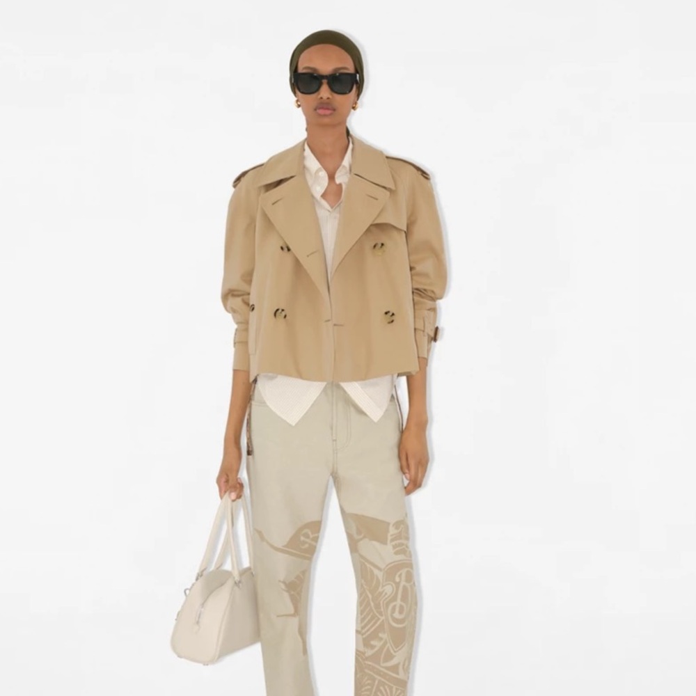 Burberry Cropped Gabardine Trench Coat - Picture 3 of 13